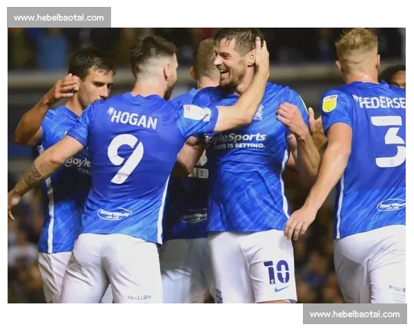 雷丁主场迎战伯明翰英冠焦点对决走势前瞻解析关键因素全面解读